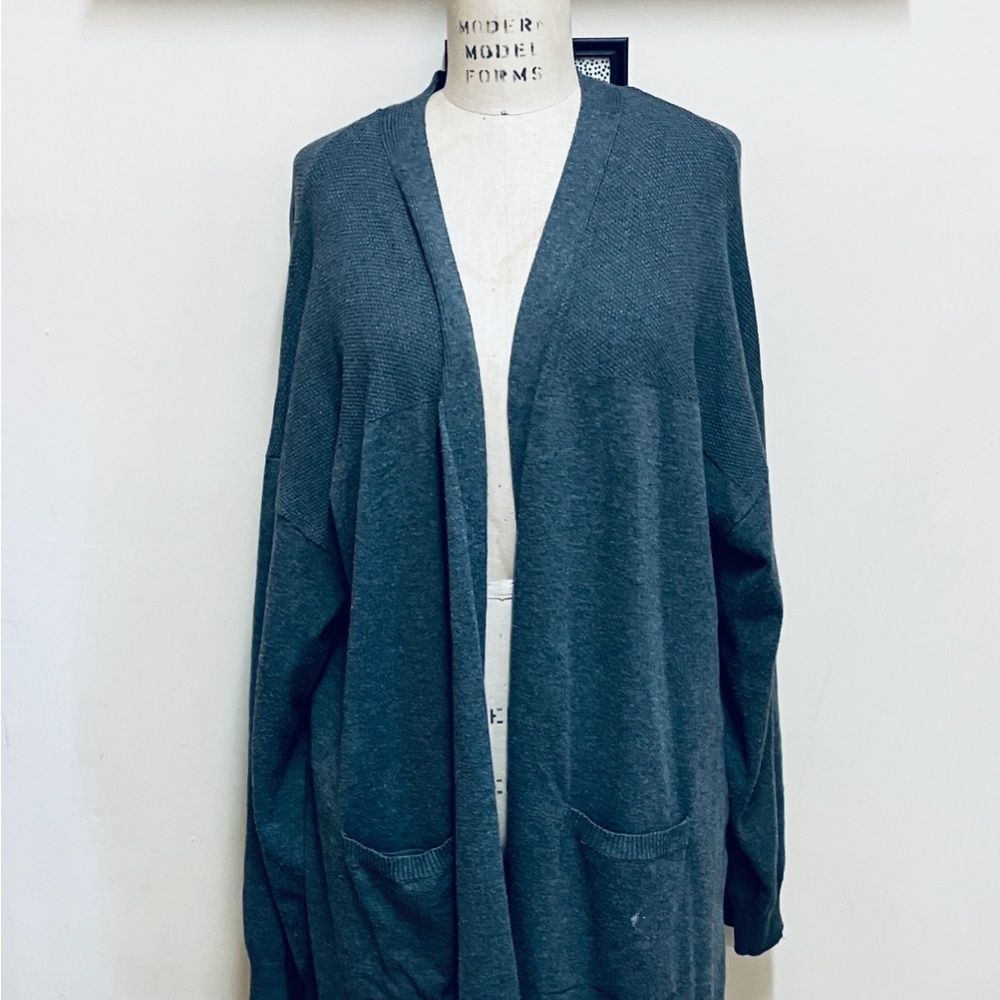 Gray Women's Sweater Time and Tru